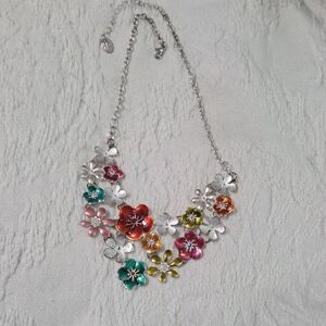 Floral Multicolor Necklace